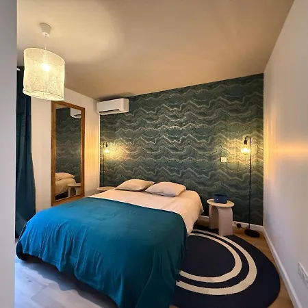 Modern House 4 Bedrooms Tassin-la-Demi-Lune