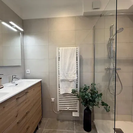 Modern House 4 Bedrooms * Tassin-la-Demi-Lune